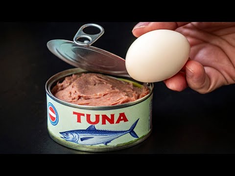 Simply mix eggs and canned tuna! And the result is divine!