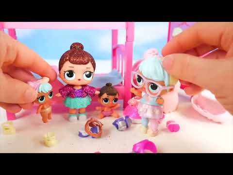 Surprise Dolls Lil Sisters Sleep in Barbie Bunk beds