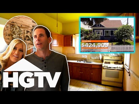 “There is NO WAY this is permitted” Tarek & Christina Try To Flip Century Old House! | Flip or Flop