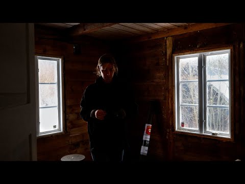#7 Starting to insulate the old wooden house + the ups and downs of farm living