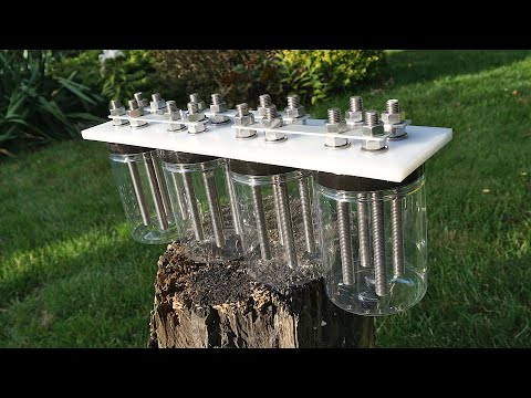 Making a Simple Hydrogen Generator from Bolts
