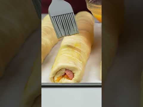 3 steps and the appetizer is ready! Puff pastry rolls, for any event