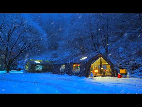 Heavily Snowing! Cozy Winter Camping in a 3-Room Inflatable Tent❄️