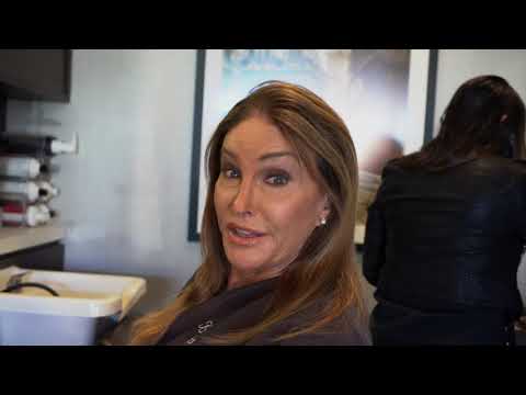 Caitlyn Jenner Hairstyling Tips and Tricks