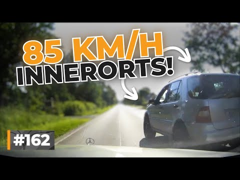 Police with flashing blue lights chased after and forced the car onto a country road! | #GERMAN #...