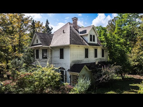 125 Year Old ABANDONED Victorian Mansion FROZEN in time | UNREAL Find