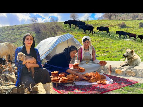 Studying Iran's Nomadic Lifestyle! A Mix of Baking Bread and Traditional Dishes