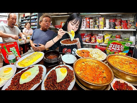 KIMCHI BLACK BEAN RAMEN MASTER?!😳 Spam & Egg Roll Feast at Supermarket!
