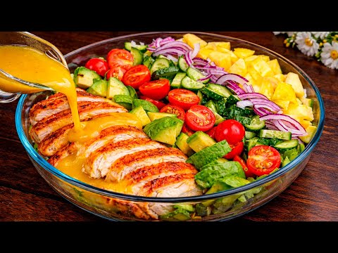 I cook this salad 5 times a week! I lost 15 kg in a month! Avocado and chicken!