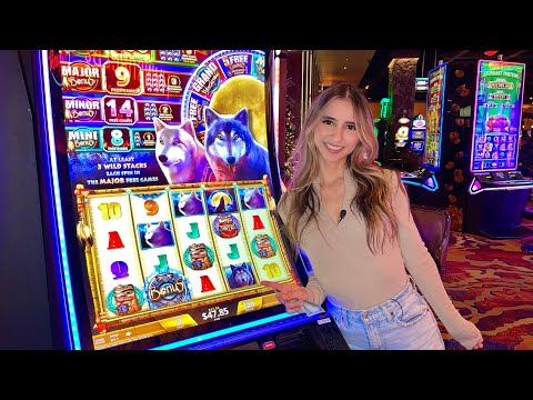 Played The LUCKIEST WOLF SLOTS!!!😜🎰🐺