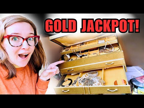 Abandoned Storage Unit Find Of A LIFETIME!