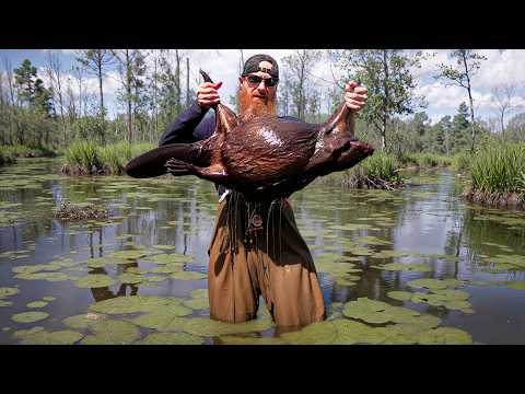 3-DAYS Swamp Survival Challenge - Catch Food, Build NATURAL SHELTER (in Extreme Conditions!)