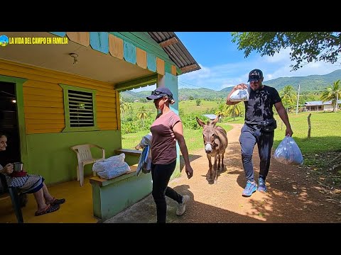 Una Familia Que Sobrevive Como Puede en la Montaña”