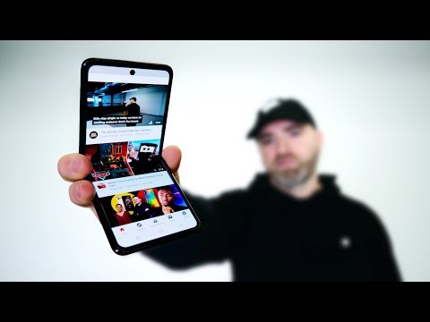 Samsung Galaxy Z Flip Hands On - Better Than Razr?