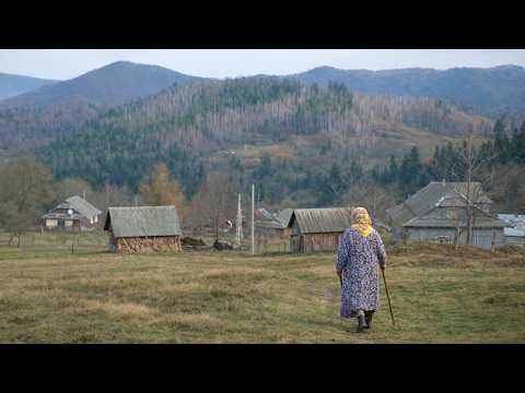 Simple Living in the Mountains | Traditional Village Lifestyle