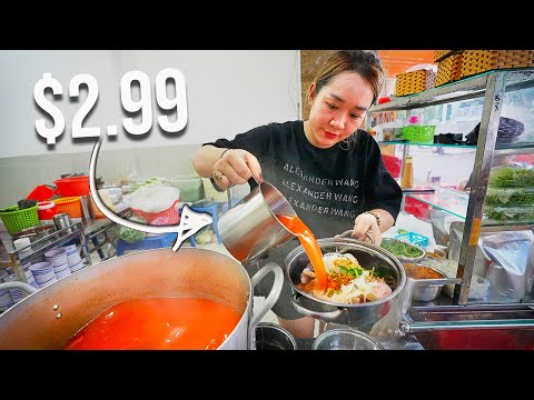 SAIGON'S $2.99 Delicious FISH HOT POT + Auntie Đào's MUST EAT Bánh Hỏi Nem Lụi | STREETFOOD Vietnam