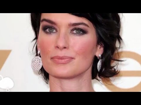 She Was Famous, But Now She Has Lost Everything and Become Homeless