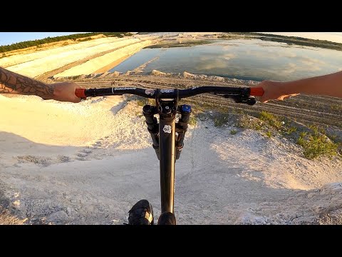 Спрыгнул с Обрыва На Новом Велике