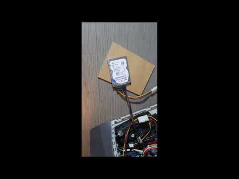 Sold on Ebay: two Seagate ST500 drives, one HGST 5K100 drive, 500 GB & 750 GB