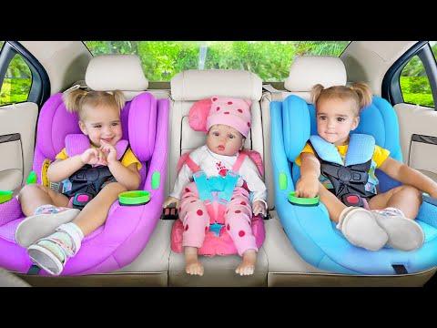 Alice und Lass uns Geschichten anschnallen