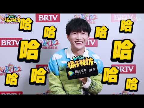 周深过年成人声伴奏，逛街被亲戚让道？不是社死就是在社死路上？