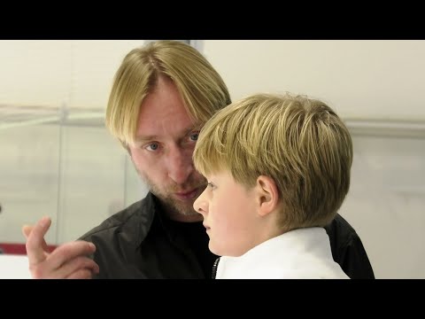 "Bold! Decisive!" Alexander Plushenko opens the new season. Short program premiere.