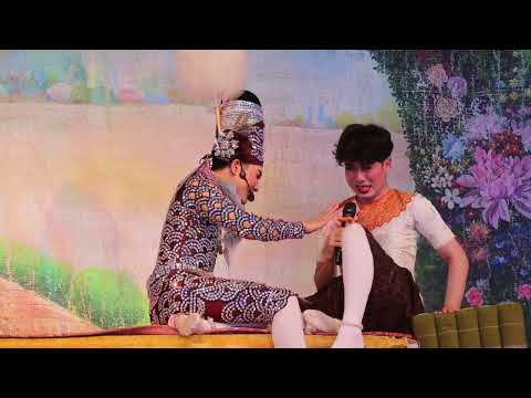 Moms love Tao's singing, so they gave him a new nickname: "Golden Voiced Comedian." Bank teased, ...