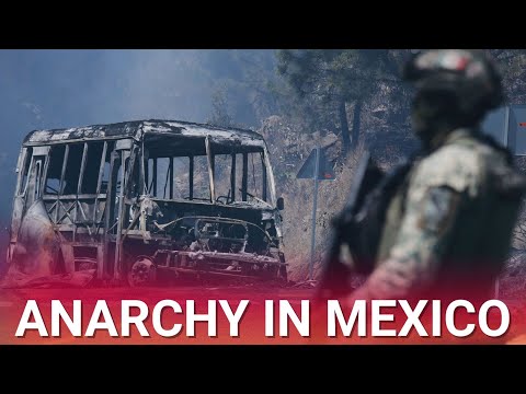 Frightened tourists trapped as Mexican vacation hotspot descends into anarchy