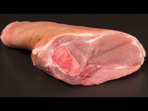 I'm not deep-frying anymore: crispy pork knuckle with a restaurant trick.