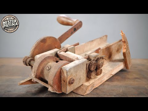 Restoration of a Forgotten Tobacco Cutter | New Blades, New Life