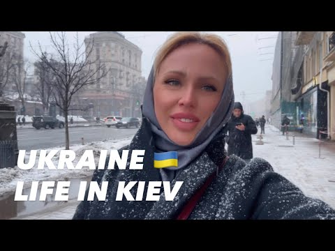 Ukraine 🇺🇦Life in Kiev. February 15, 2026. The Streets of Kiev, Ukraine. Streets Scenes.