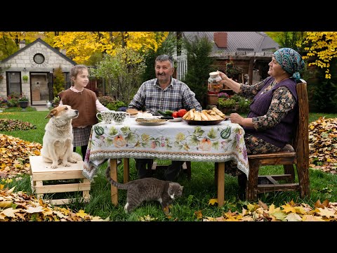 Fire Cooked Middle Eastern Stuffed Pancakes 🌶🔥