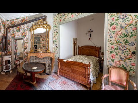 Abandoned Victorian Castle of the Gerardi Family - They Never Came Back!
