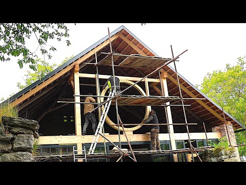 Installation of a giant ⌀ 2.4 m round window into the gable of a 108-year-old barn | No crane!