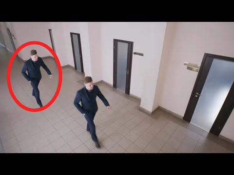 The Most Convincing Parallel Universe Story