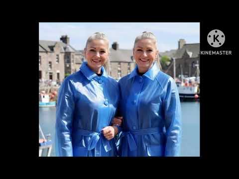 Most critical long collection for ladies/ rainy season@hometvraincoat