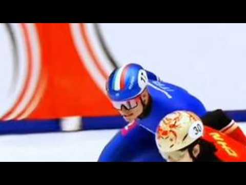 林孝埈如行云流水般的超越,无比丝滑!#林孝埈 #短道速滑 (素材来源于:-帕冬-)