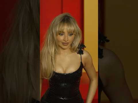 Barry Keoghan getting distracted by Sabrina Carpenter 👀