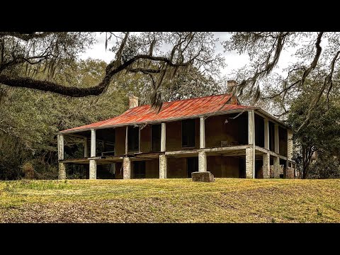 The Sad Forgotten 215 year old Abandoned Rosa Plantation Deep Down South in Louisiana