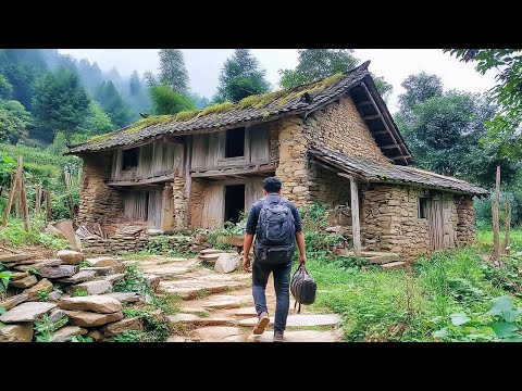 A Grandson Used His Entire Savings to Renovate Grandparents' Dilapidated House