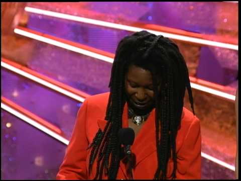 Golden Globes 1991 Whoopi Goldberg Wins the Award for Best Supporting Actress