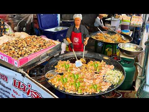 Non Stop Order! Only $1.40 Variety of Mussels Omelette & Pad Thai Sold Out Fast | Thai Street Food