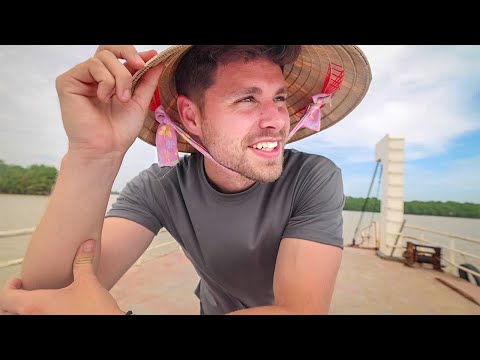 Vietnam's Island Food |  UNDERGROUND Roast CHICKEN on Cồn Chim + Bún Nước Lèo