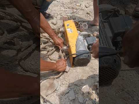 HE TIED A ROPE TO A BROKEN HOIST... THE RESULT IS INSANE!