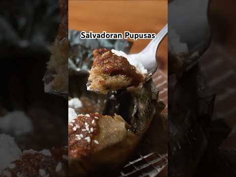 There's a subtle difference between Salvadoran and Mexican tamales. 🫔