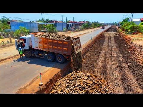 SHACMAN Dump Truck Unloading Rocks & Stone, Filling foundation of road , Bulldozer SHANTUI
