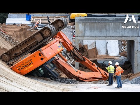 Dangerous Idiots Fastest Truck & Heavy Equipment Fails | Extreme Oversized Truck Transport #31