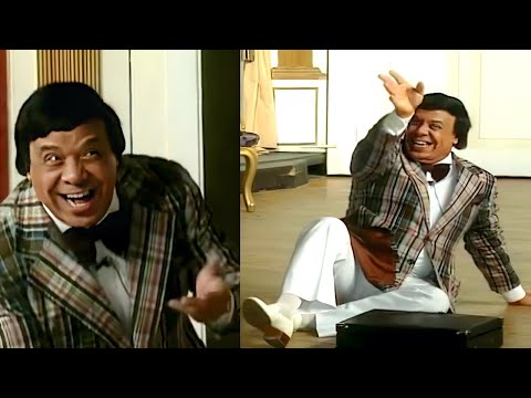 هشام سليم مش ملاحق على افيهات وحيد سيف ومش قادر يكمل المشهد من الضحك على المسرح 😂😂