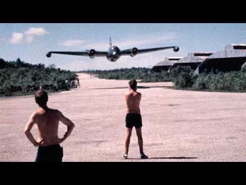 When a Locomotive Company Built a Legend - The English Electric Canberra