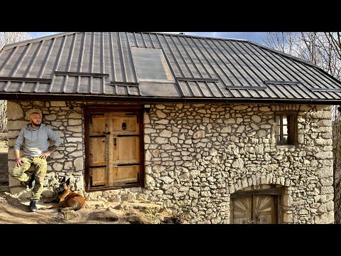 I Built a Medieval Door, Restored an Old Rusty Lock and Made a Key/Off-Grid Stone Hut, Ep.14